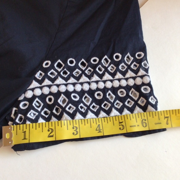 Talbot's women's top navy size Large p embroidered casual mature boho hippie - Picture 10 of 12